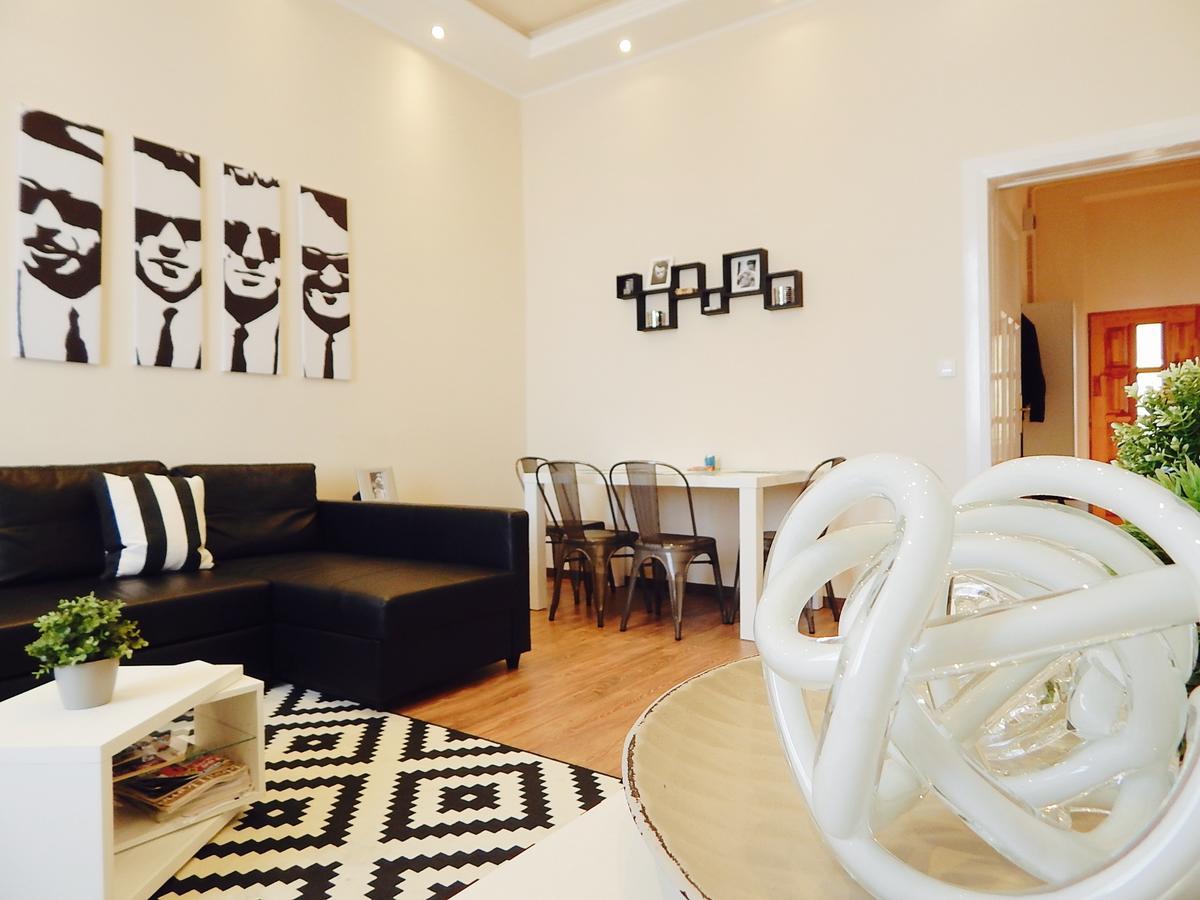 Hello Downtown Apartment - Broadway Βουδαπέστη Εξωτερικό φωτογραφία